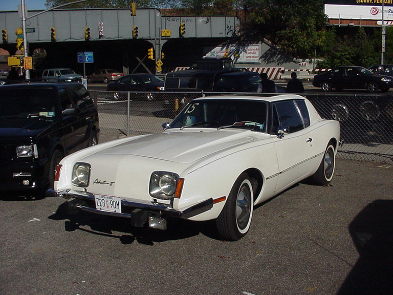 1977Avanti_II